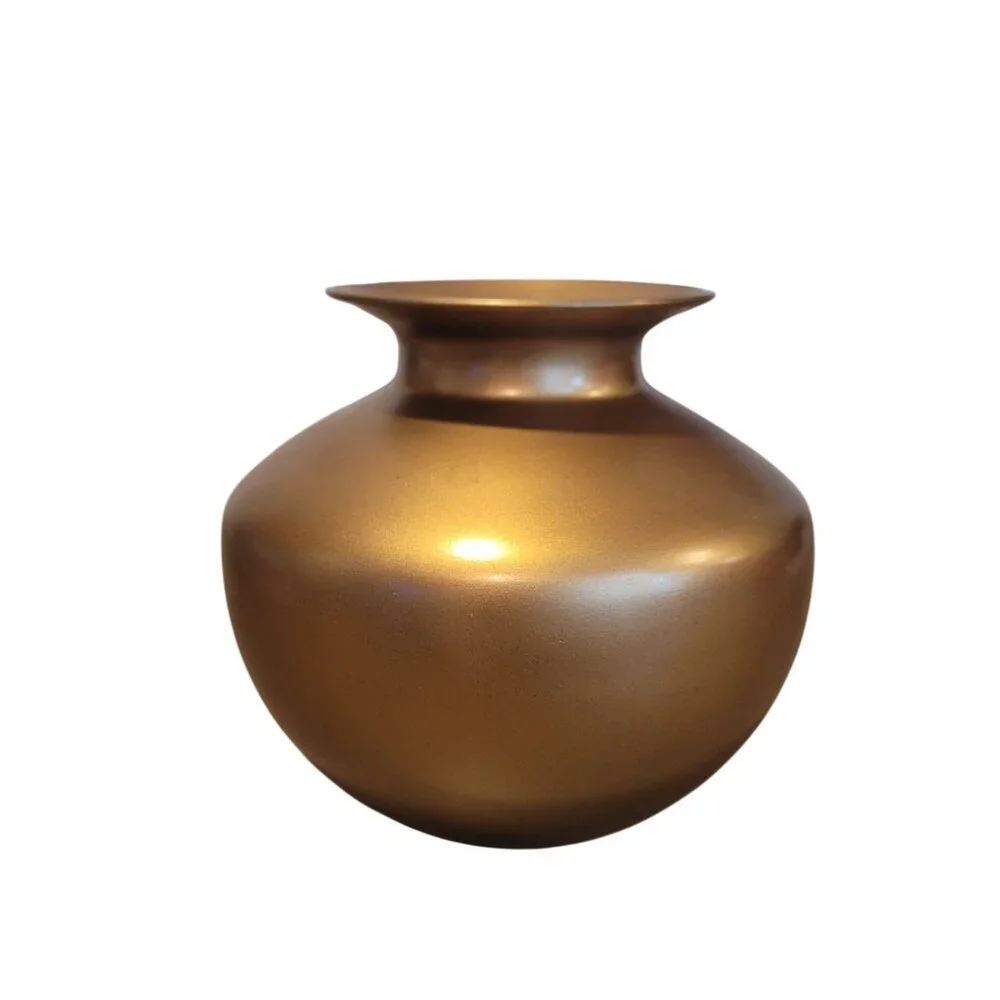 Nicobar Gold Metal Vase For Modern Home Decor Or Floral Arrangements 5